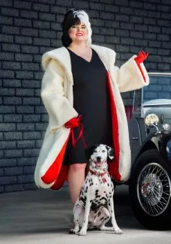 Fun Costumes Cruella De Vil Coat Costume For Plus Size Women From Disney's 101 Dalmatians 17 Fun Costumes Cruella De Vil Coat Costume For Plus Size Women From Disney's 101 Dalmatians -Video Game Costumes Shop plus size womens deluxe cruella de vil costume alt 2