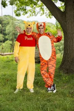 Disguise Limited Deluxe Winnie The Pooh Tigger Costume For Adults -Video Game Costumes Shop tigger deluxe adult costume alt 3
